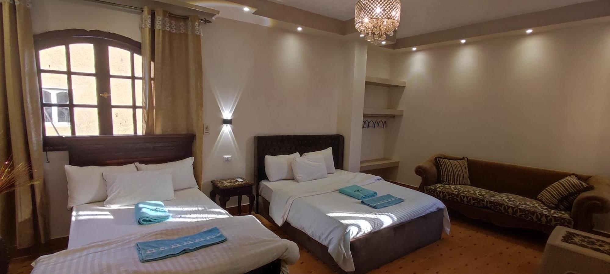 Eye Of Ra - Guest House Kafrat al Jabal Екстер'єр фото
